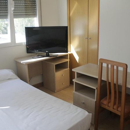 Hostal Francisco Salinas Burgo Esterno foto