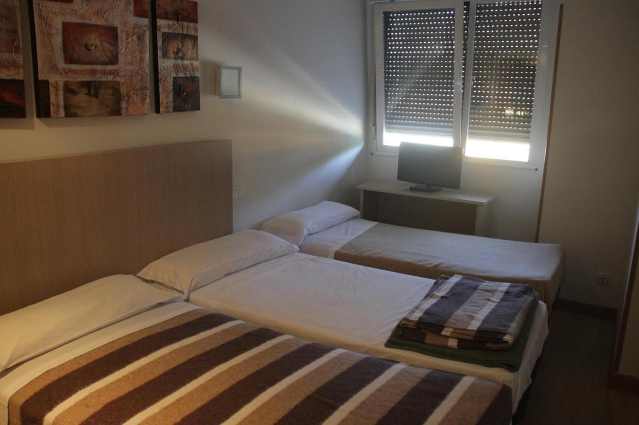Hostal Francisco Salinas Burgo Esterno foto